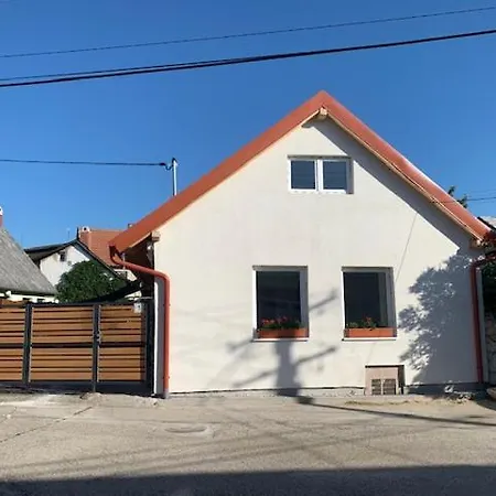 Loft Pihenő és Wellness Ház